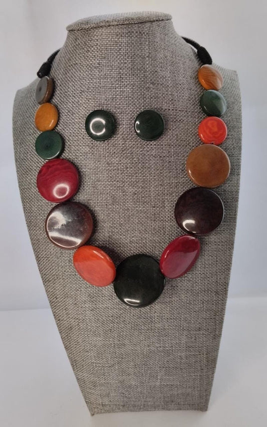 Tagua Pendant Necklace and Earrings Set. Multicolored