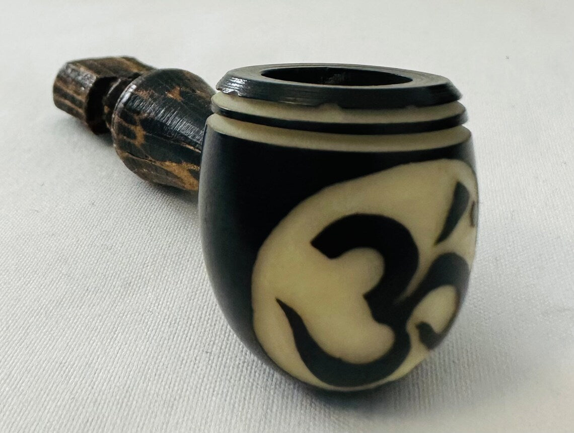 Smoking Pipe in Mini - Small Size | Handmade Pipe mde with tagua nut and chonta wood | Tagua Pipe | Organic Pipe | Wooden Pipe | Natural Handmade Carved | Vegetable Ivory Nut | Handmade Smokers Gifts