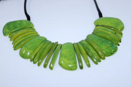 Tagua Necklace and Earrings Set in Green Color.