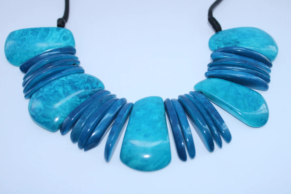 Tagua Necklace and Earrings Set in Blue Color