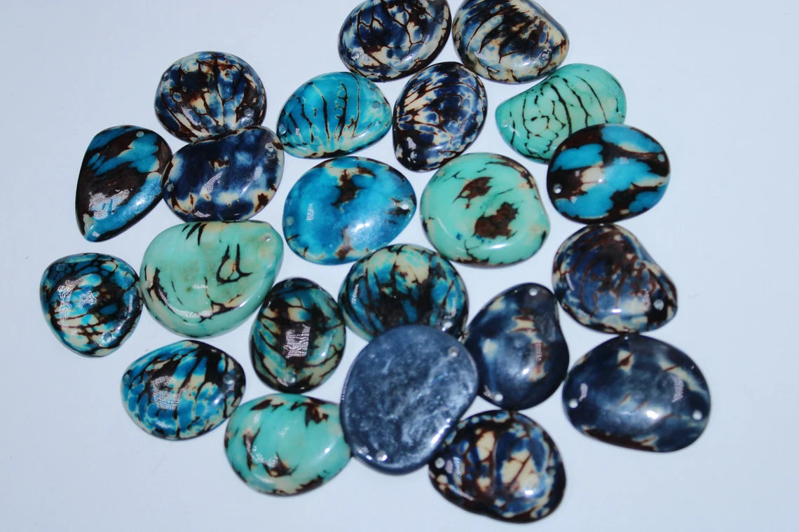 Tagua Slices Beads. 22 Blue Pieces.