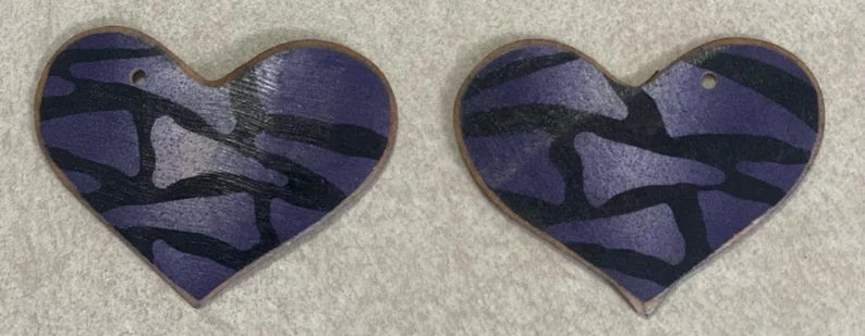 Wooden Heart Beads. 12 Purple and Blue Pieces
