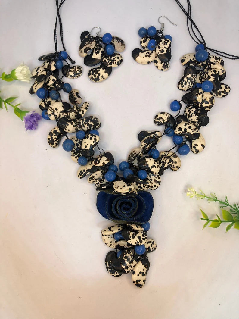 Bombona and Dry Tangerine Necklace and Earrings set Patterned in White and Black, Blue Color