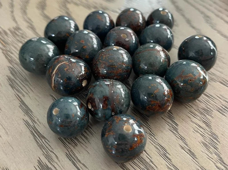 Bombona Ball Beads. 25 Blue and Brown Pieces.
