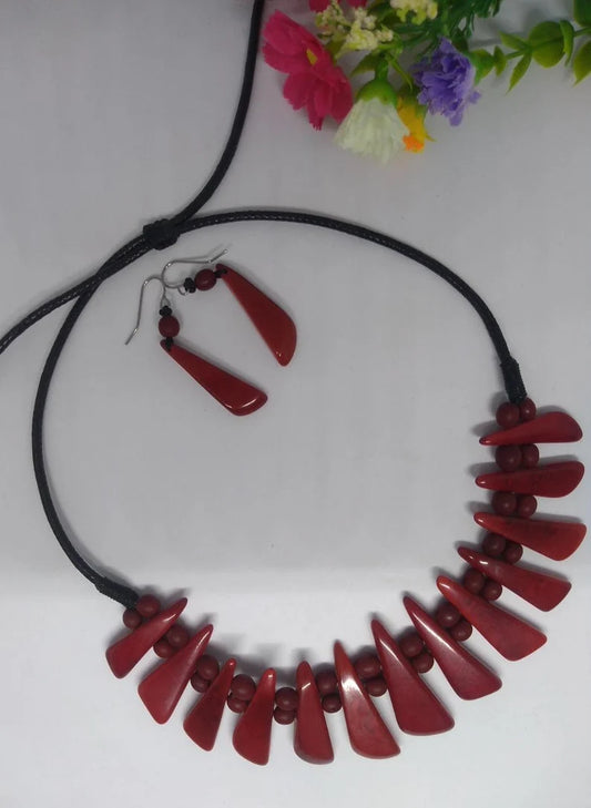 Tagua Necklace and Earrings Set in Red Color