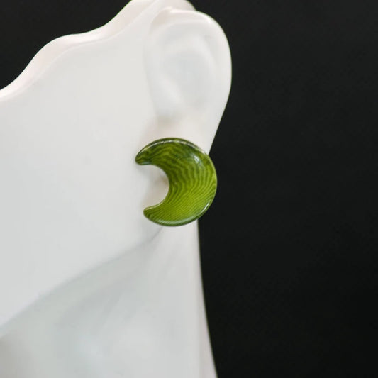 Tagua Earrings Moon Shaped set in Green Color