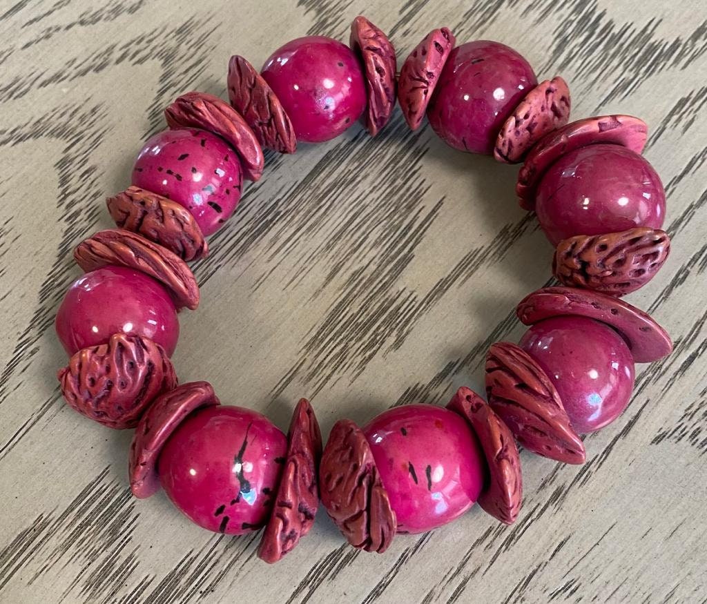 Sustainable Jewelry Eco-Friendly Exotic Unique Bracelet Lilac and Purple Stretch Bracelet Handmade in Colombia with Peach and Bombona Seeds