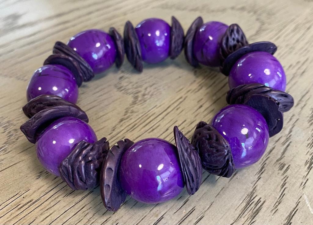 Sustainable Jewelry Eco-Friendly Exotic Unique Bracelet Lilac and Purple Stretch Bracelet Handmade in Colombia with Peach and Bombona Seeds