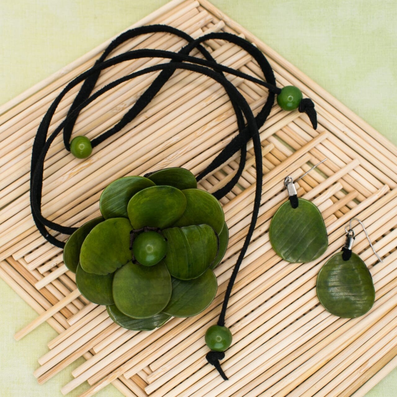 Mother's Day Green Tagua flower pendant necklace and earrings set. Handmade, Eco Friendly, natural tagua jewelry, organic necklace.