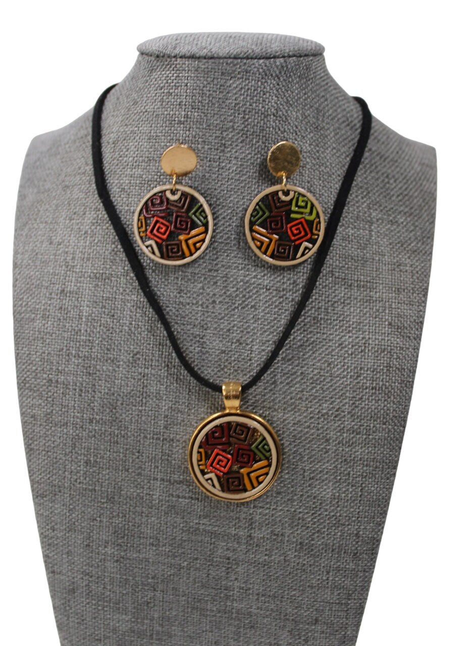 Laser Cut Wood Round Necklace and Earrings Set.