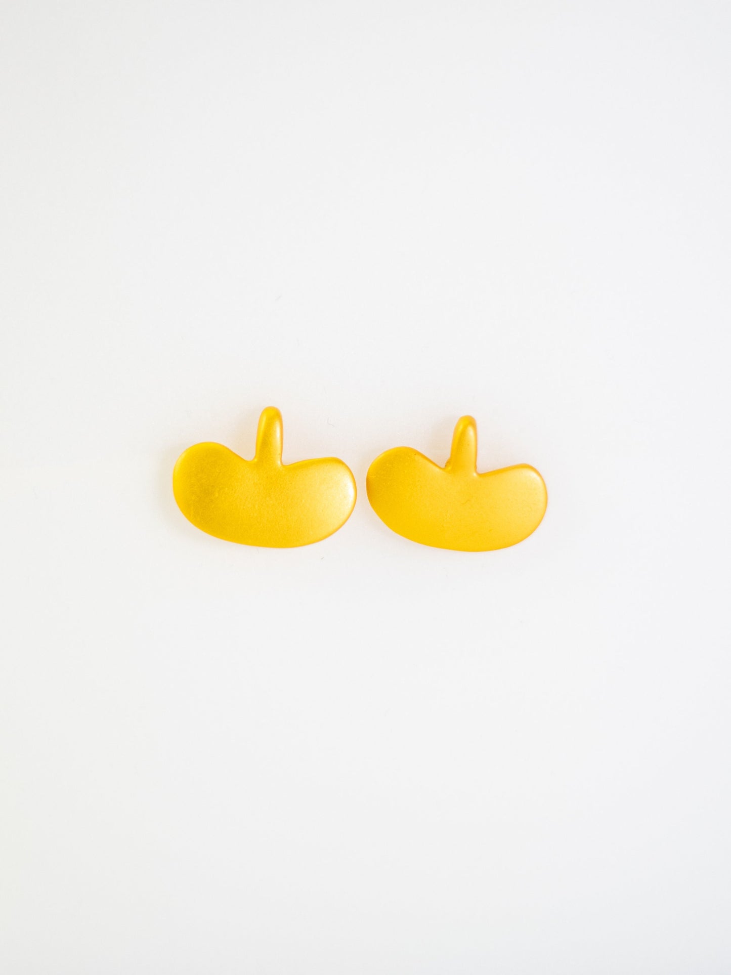 Fine Jewelry Pre-Columbian Muisca Culture Fish Tail Shape Earrings Pre-Columbian Earrings Handcrafted Jewelry Colombia Gold Museum Replica