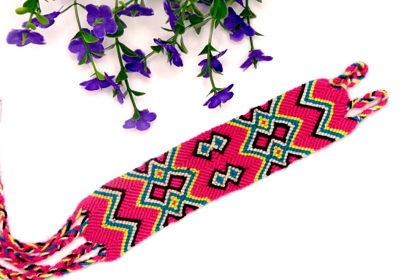 Handmade Wayuu Indigenous Culture from Colombia Bracelet Woven Fiber Adjustable Bracelet Adjustable Multicolor Natural Fiber Accessories