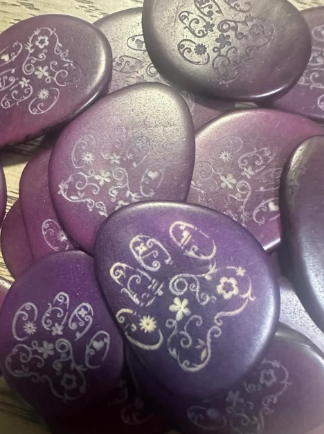 Tagua nut slices | 20 tagua laser engraved purple slices | Seed beads green eco ethical sustainable jewelry making 4x3 cm. approx. Eco DIY