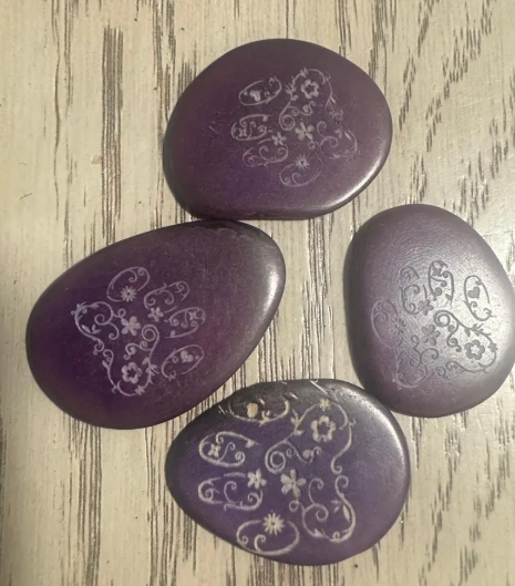 Tagua nut slices | 20 tagua laser engraved purple slices | Seed beads green eco ethical sustainable jewelry making 4x3 cm. approx. Eco DIY