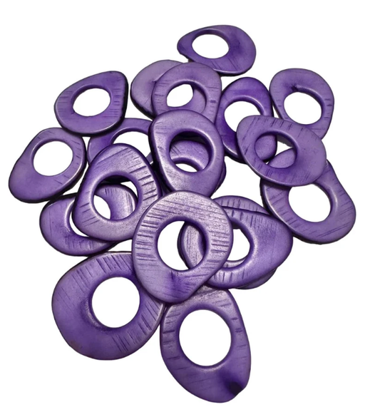 Tagua beads. Tagua discs in lilac color. 20 tagua rings from Colombia. 1.5 x 1.2 inch. approx. Drilled or Undrilled. Tagua hoops.