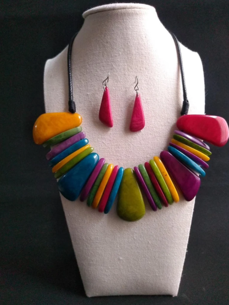Christmas Jewelry Gifts in Tagua Nut | Tagua Jewelry Set of Necklace and Earrings | Eco Ethical & Sustainable Gift for Women