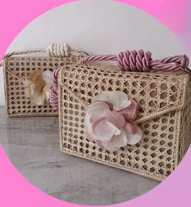 Handwoven straw bag made from iraca palm | Straw bag for her Rattan ribbed bag basket Eco-friendly Handmade in Colombia Bohemian style.