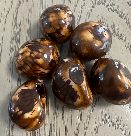 Tagua Whole Nut Brown Color. Tagua Nut from Colombia. Top Drilled 6 pieces. Size: 3.5 x 3.5 cm. approx. Eco, Sustainable Jewelry Making