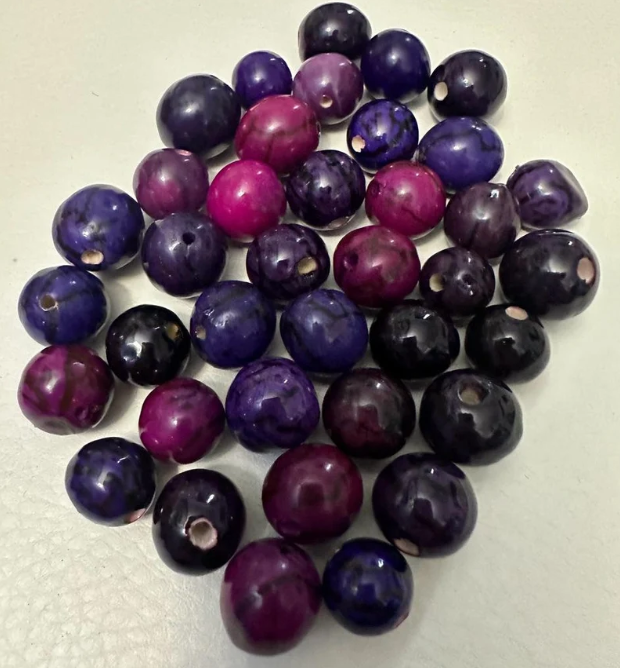 30 Purple Bombona Beads – Eco-Friendly Seeds 2–2.5 cm, Top Drilled, Organic Natural Jewelry & Boho Craft Supplies.