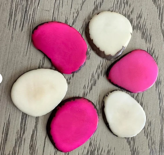 Tagua Beads. 20 Chips. Natural Eco-Friendly Tagua Slices. 10 White and 10 Pink Slices. Medium Size: 3x2.5 cm. approx. Drilled or Undrilled