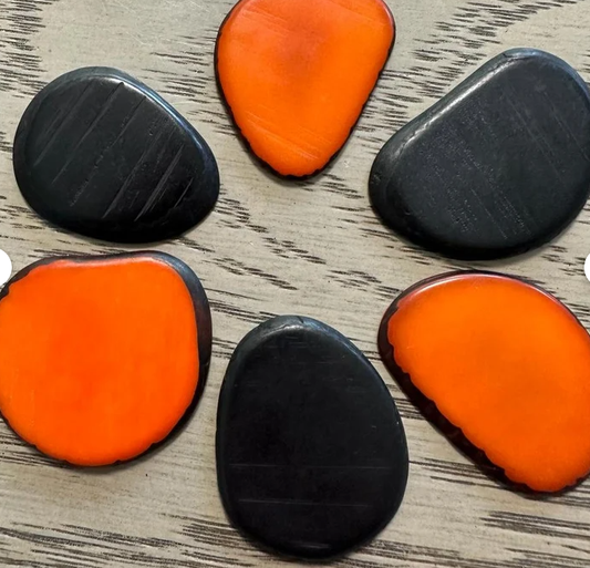 Tagua Beads. 20 Chips. Natural Eco-Friendly Tagua Slices. 10 Black and 10 Orange Slices. Medium Size: 3x2.5 cm. approx. Drilled or Undrilled