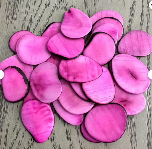 Tagua nut slices beads chips Size: approx. 4x3cm. 20 tagua slices in pink. Drilled or Undrilled Ethical Sustainable Jewelry Eco Beading