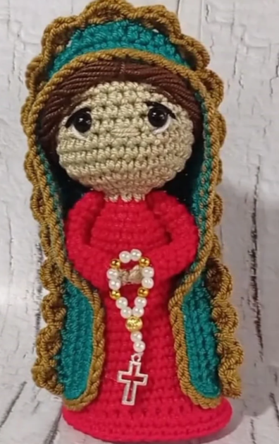 Lady of Guadalupe | Holy Mary | Virgin Mary | Blessed Virgin Mary. 100% handmade crochet doll. Amigurumi Handmade in Colombia